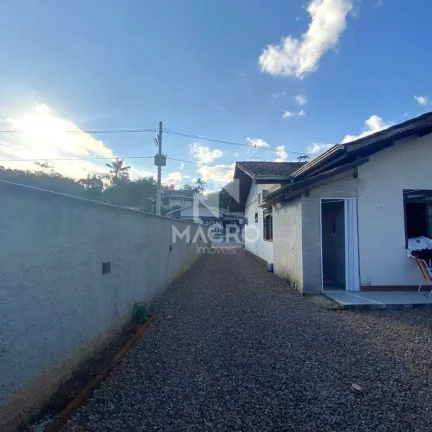 Imagem Casa Corupá | XV de Novembro | 3 quartos | 136m²