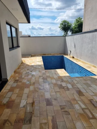 Imagem Casa de Condomínio em Parque Olívio Franceschini - Hortolândia