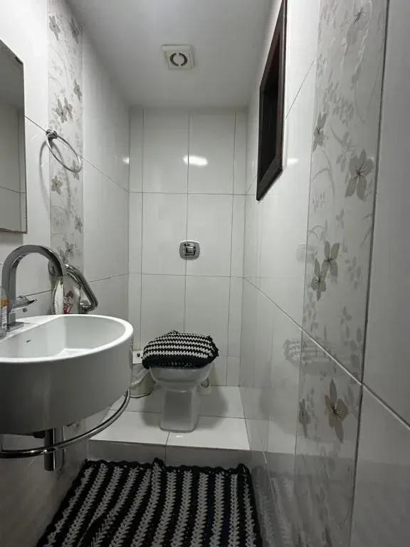 Imagem Casa com 3 Quartos à Venda, 193 m² em Bom Retiro - Joinville