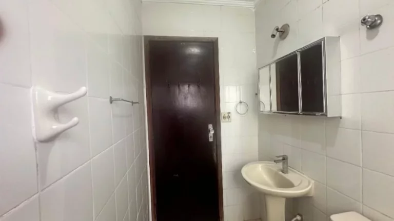 Imagem APARTAMENTO NA GUILHERMINA 1 DORMITÓRIO 1 VAGA!!!