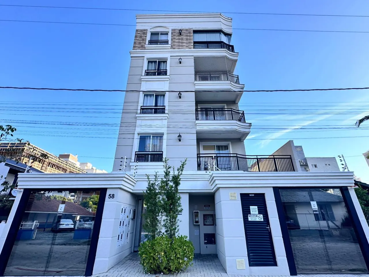 Foto do imóvel Apartamento à venda com 67m2 por R$ 650.000,00