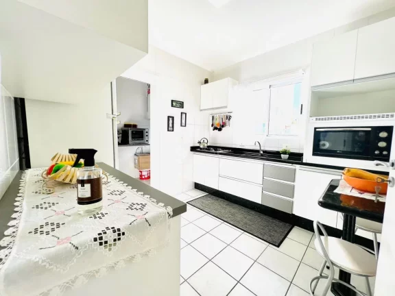 Imagem Apartamento Zona Central para Venda em Balneário Camboriú, CENTRO, 3 dormitórios, 1 suíte, 2 banheiros, 1 vaga