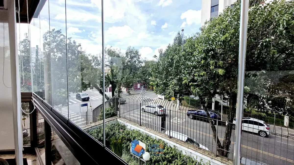 Imagem Apartamento para venda em Campo Belo com 4 quartos, sendo 3 suítes, 240m²