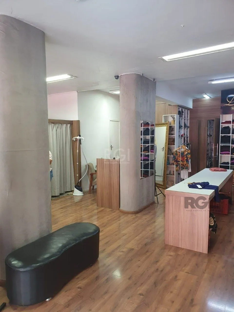 Imagem Prédio Comercial em Centro Histórico