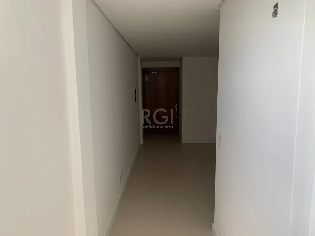 Imagem Sala comercial na Getúlio Vargas com 81,92m² privativos