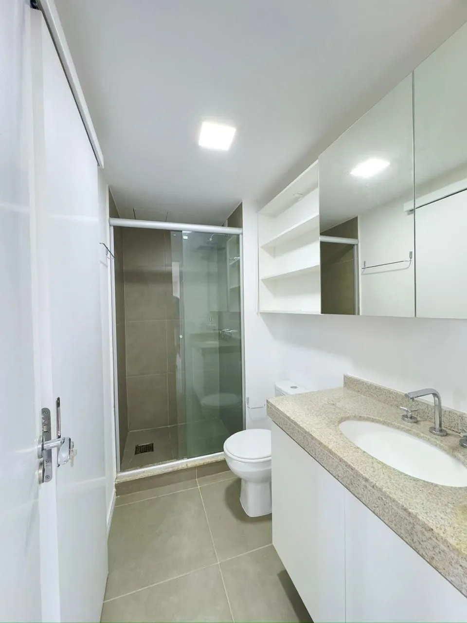 Imagem Apartamento à venda em Porto Alegre, Vila Jardim, com 1 quarto, 46m2