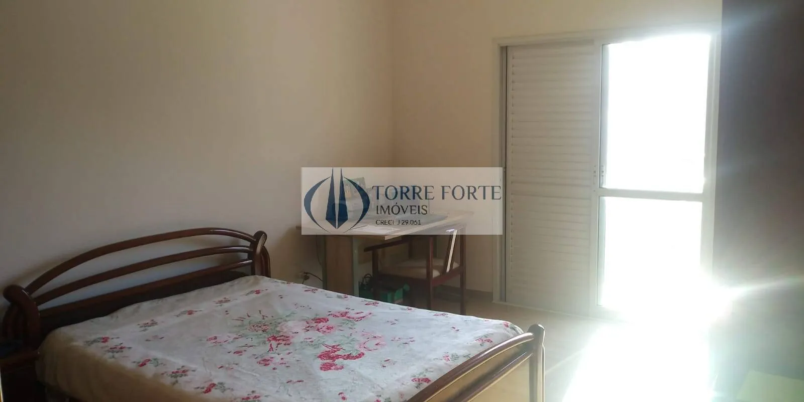 Imagem Sobrado com 3 dormitorios 3 suites 2 vagas na Vila Carrao.