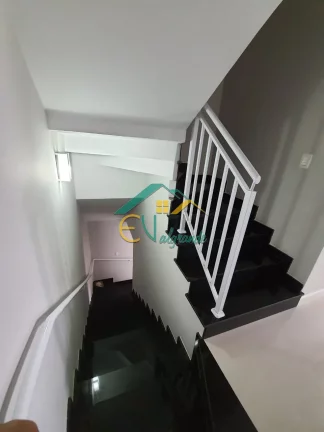 Imagem Sobrado à venda no Bairro Alto Curitiba PR