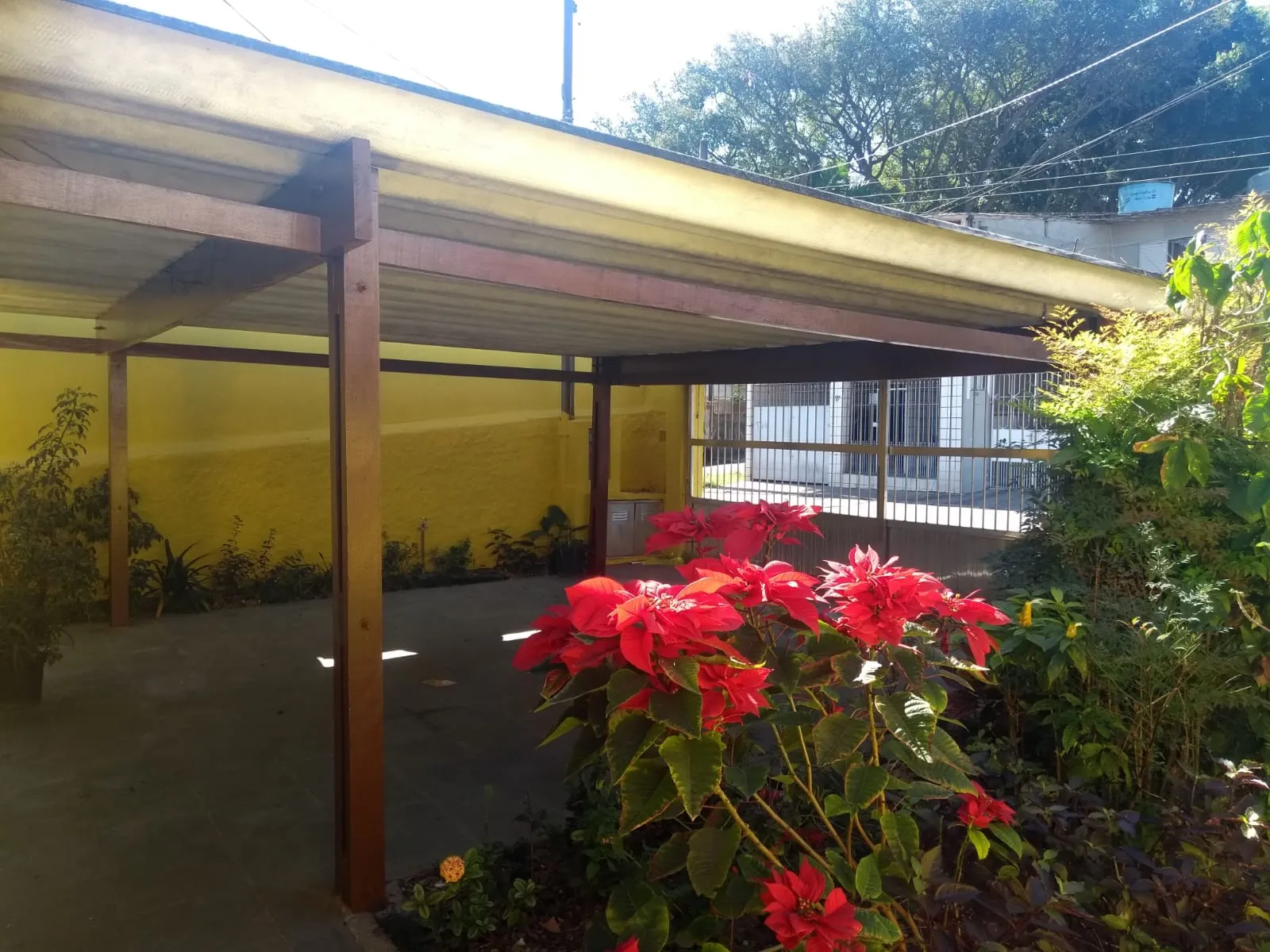 Imagem Casa a venda com 2 dormitórios - Jardim Aparecida