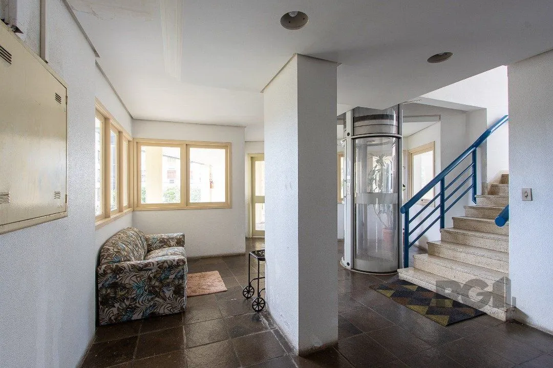 Imagem Apartamento com 3 dormitórios na Rua Dr. Barcelos