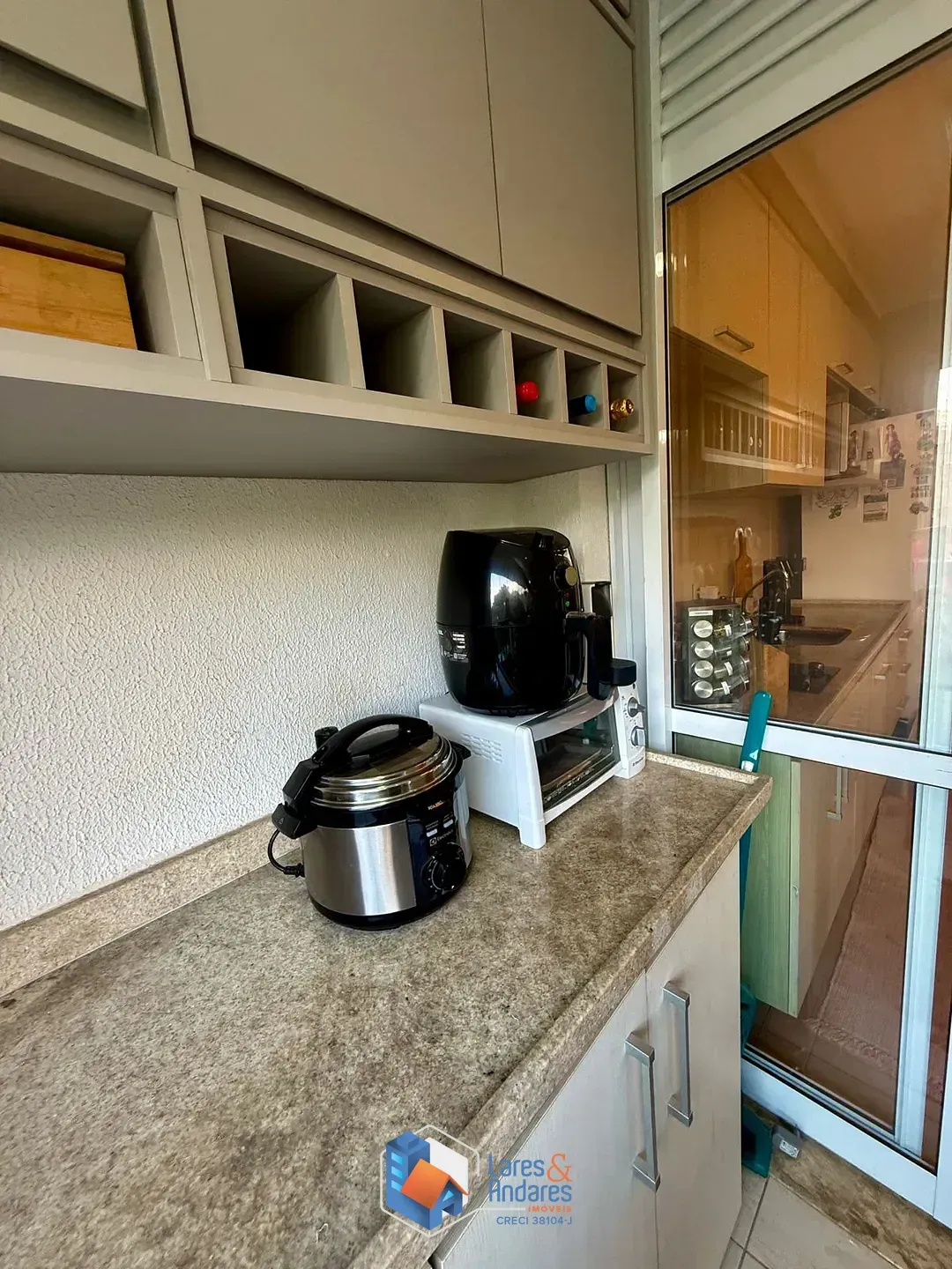 Imagem Apartamento para venda e locação em Pinheiros com 1 quarto, sendo 1 suíte, 46m²