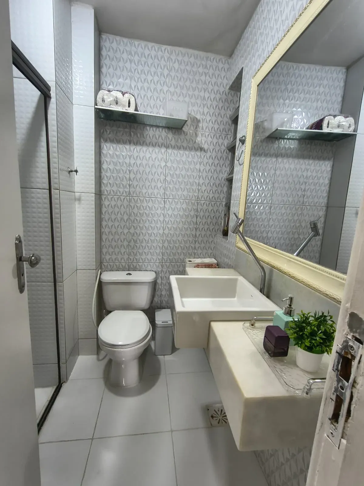 Imagem Apartamento com 2 Quartos à Venda, 78 m² em Luiz Anselmo - Salvador