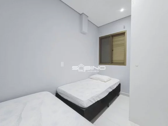 Imagem Apartamento à Venda 100 metros da praia, com 3 Dormitórios 1 suíte 85 m² - em Riviera de São Lourenç