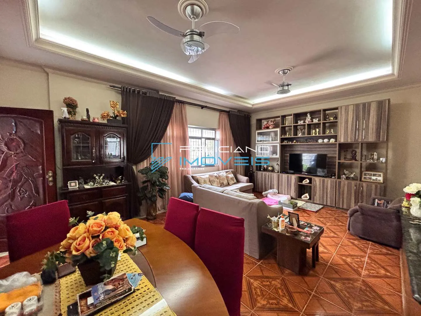 Imagem Casa com 5 quartos, Aviação, Praia Grande - R$ 1.2 mi, Cod: 5603