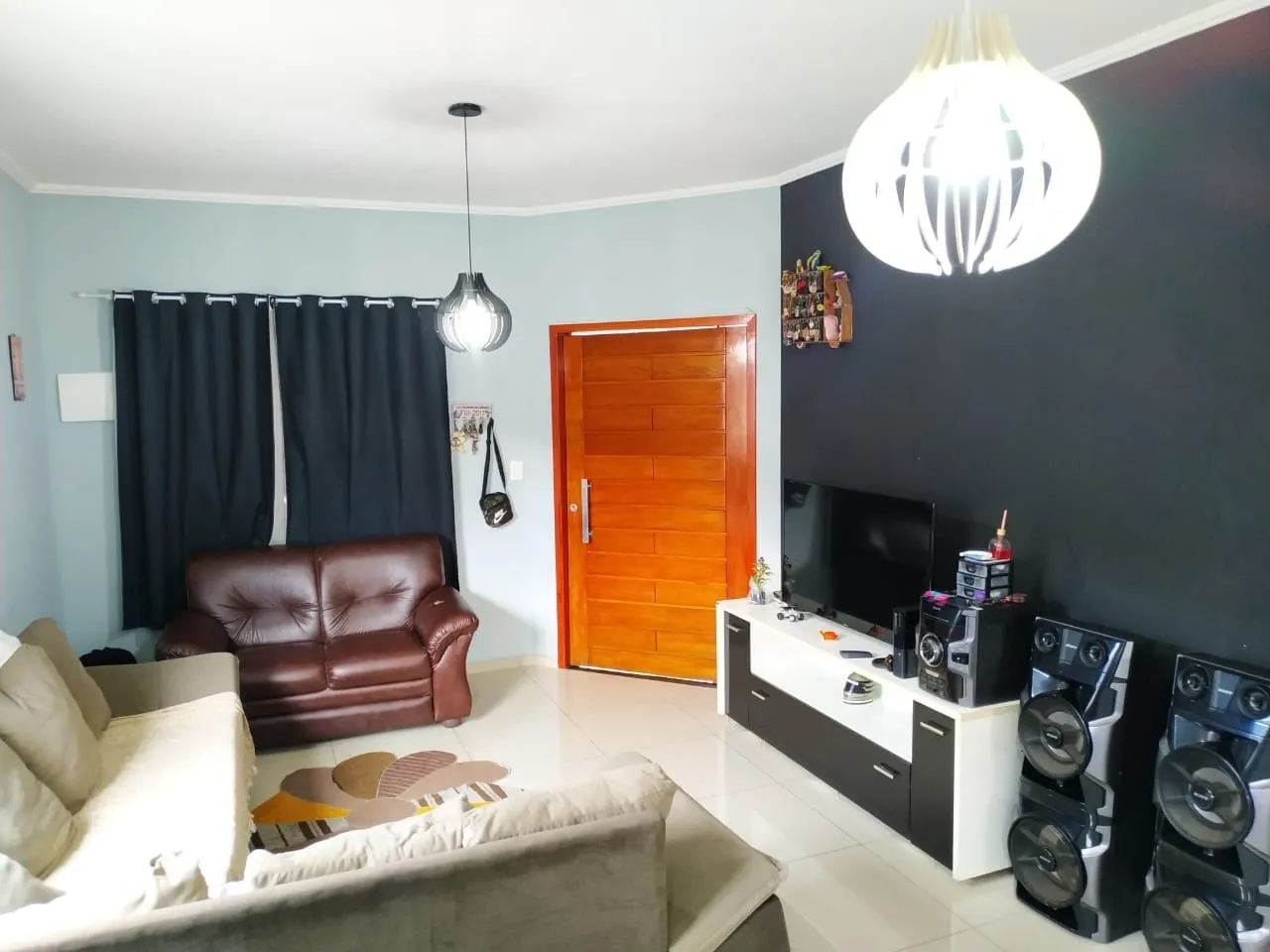 Imagem Casa à venda 2 Quartos, 1 Suite, 3 Vagas, 250M², Vila Suiça, Pindamonhangaba - SP