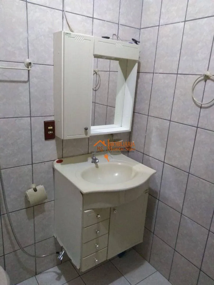 Imagem Sobrado com 5 dormitórios à venda, 200 m² por R$ 689.000,00 - Jardim Adriana - Guarulhos/SP