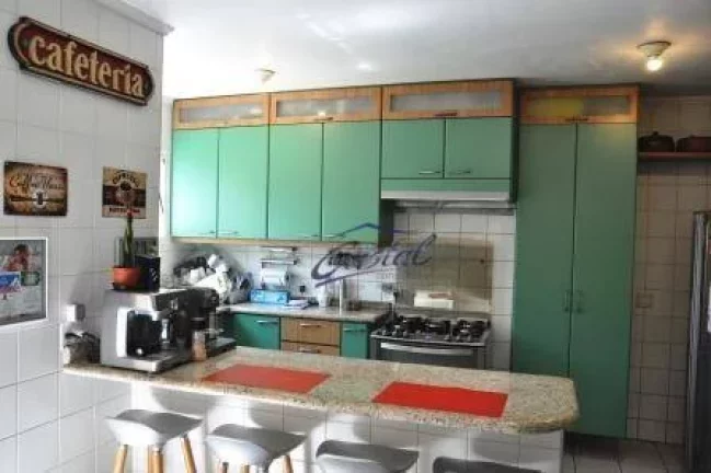 Imagem Ótima casa de 4 Dormitórios 2 suites 5 banheiros