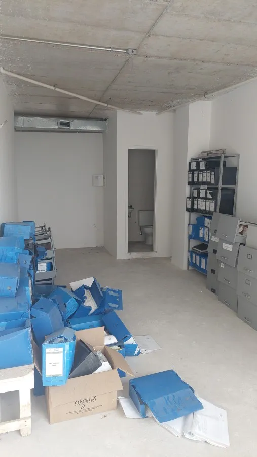 Imagem Sala Comercial para Locação em Itaboraí, Três Pontes, 1 banheiro, 1 vaga
