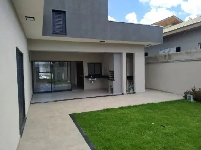 Foto do imóvel Casa à venda 3 Quartos, 3 Suites, 341M², Bairro do Grama, Caçapava - SP | Condomínio Terras do Vale