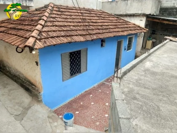 Foto do imóvel TERRENO COM CASA ANTIGA PARA VENDA - LAUZANE PTA.