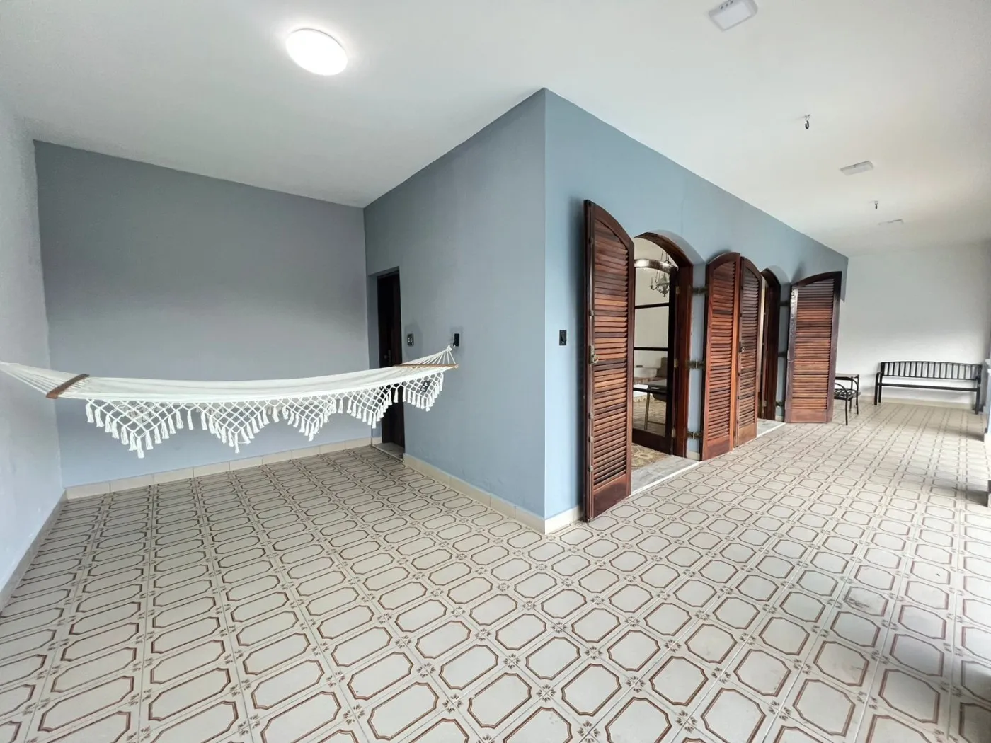 Imagem Casa para Venda em Praia Grande, Flórida, 4 dormitórios, 2 suítes, 2 banheiros, 3 vagas