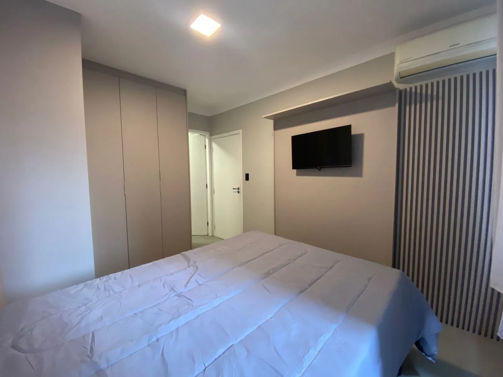 Imagem Apartamento com 3 Quartos à Venda, 106 m² em Ponta da Praia - Santos
