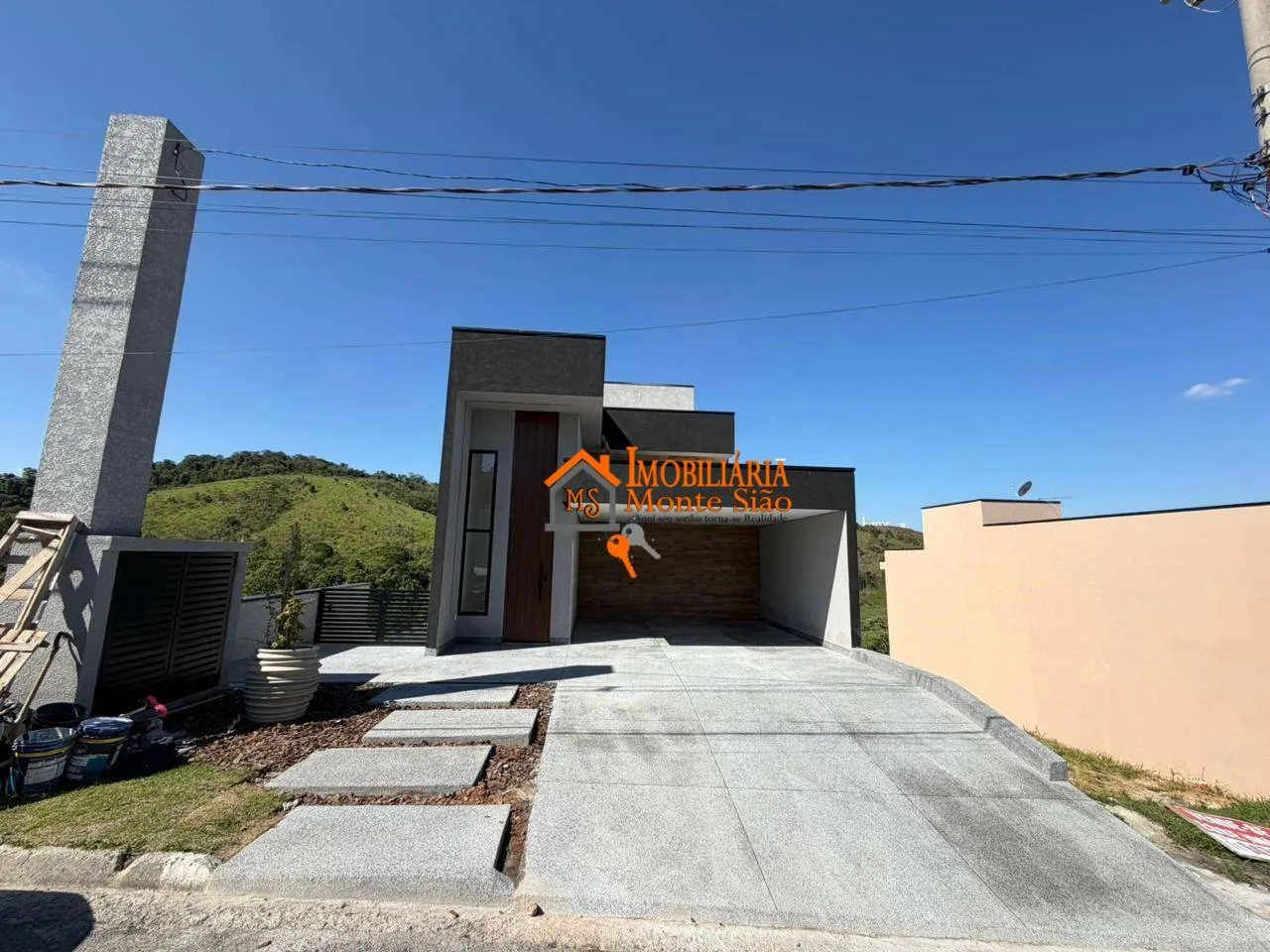 Foto do imóvel Casa Alto Padrão 3 Suítes | Vista Cinematográfica + Piscina Infinita | Real Park Santa Isabel