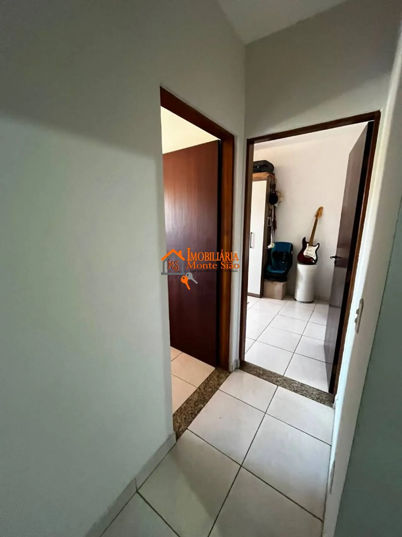 Imagem Apartamento com 2 dormitórios à venda, 65 m² por R$ 320.000,00 - Vila Galvão - Guarulhos/SP