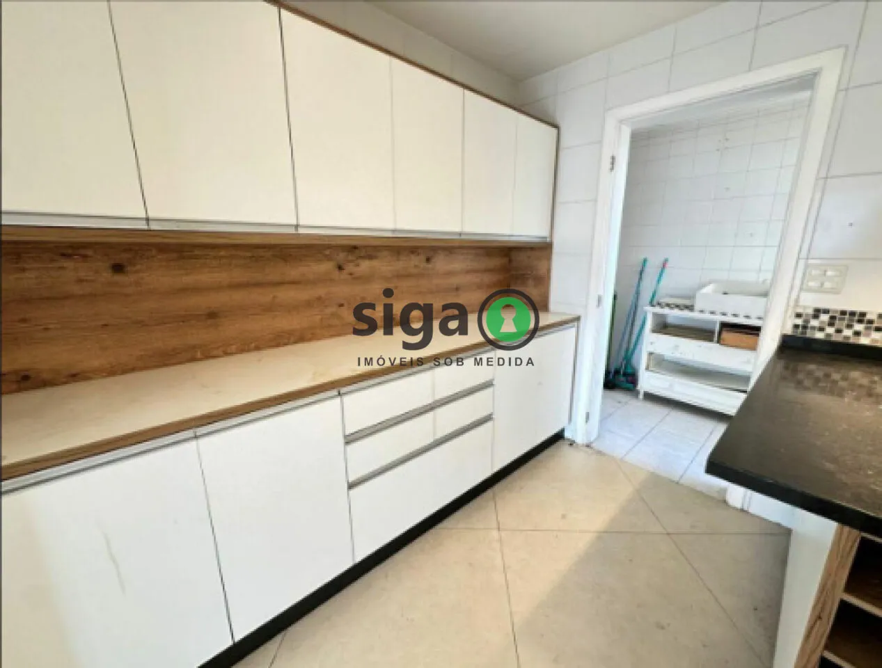 Imagem Apartamento à venda com 3 dormitórios, 2 vagas de garagem, no Condominio Andorinha
