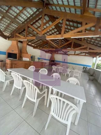 Imagem Cobertura, com piscina e churrasqueira, reformada! Enseada , proximo da Praia.