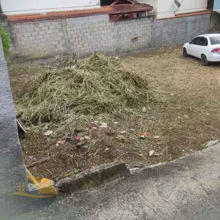 Imagem Vendo Terreno Plano na Vargem / Grande Cônego