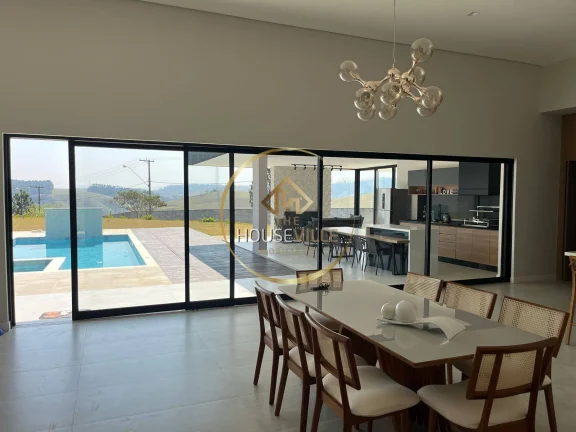 Imagem Casa Térrea 3 dormitórios, 400m2 Cond. Village Paraibuna.