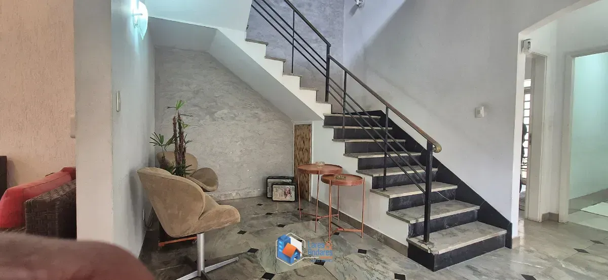 Imagem Casa para venda em Aclimação com 4 quartos, sendo 1 suíte, 215m²