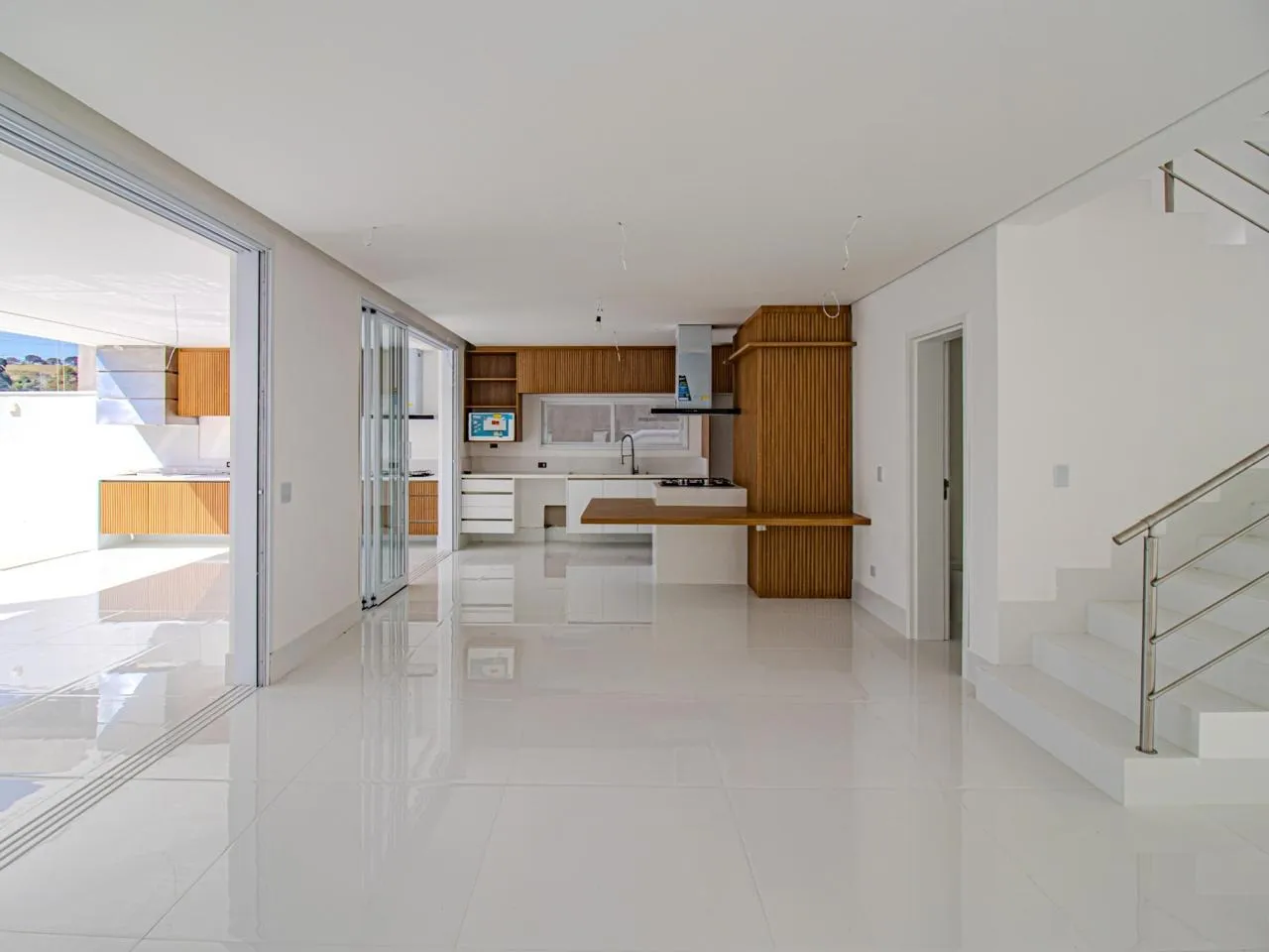 Imagem Sobrado de 466,93m² Localizado no Res. Burle Marx - Santana de Parnaíba - SP!