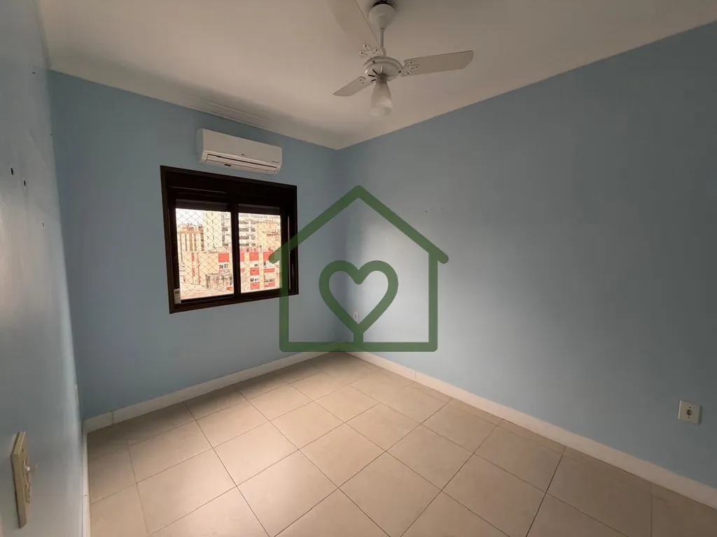 Imagem Vendo excelente apartamento semi mobiliado, poucos metros do Medplex, conta com 89 m² de área úti...