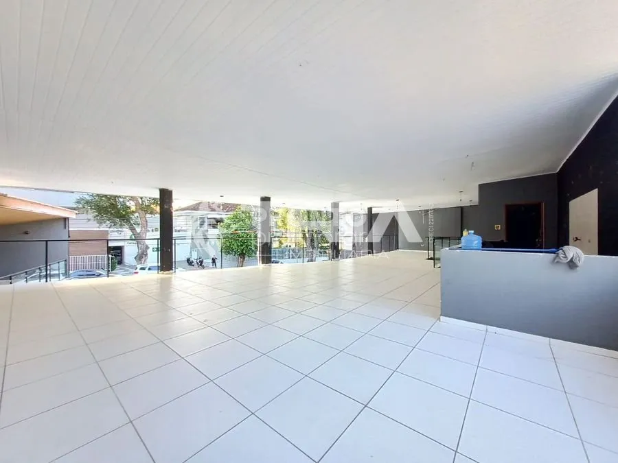 Imagem Comercial de 348m² no bairro Derby, em Recife