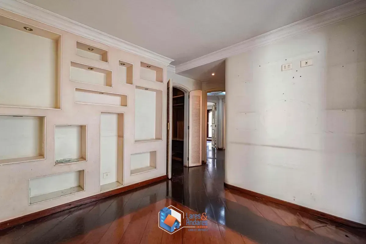Imagem Apartamento para venda em Moema com 3 quartos, sendo 1 suíte, 142m²