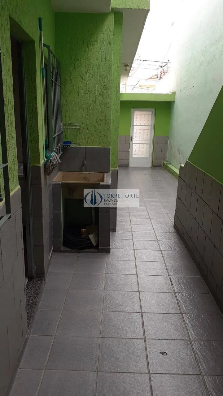 Imagem Casa térrea, 2 quartos, 2 vagas, na Vila Diva