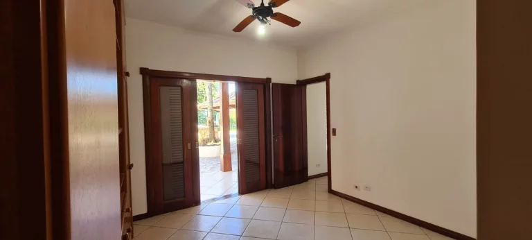 Imagem Excelente Casa em condomínio Fechado