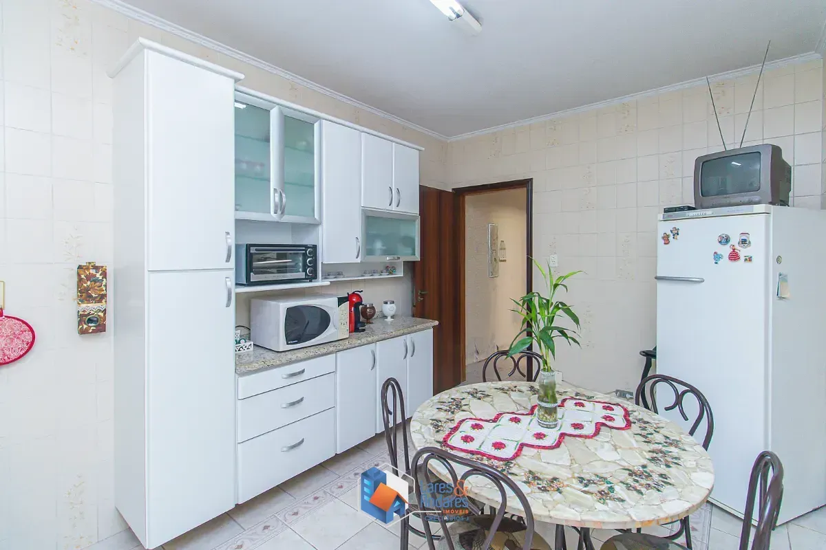 Imagem Casa para venda em Saúde com 3 quartos, 145m²