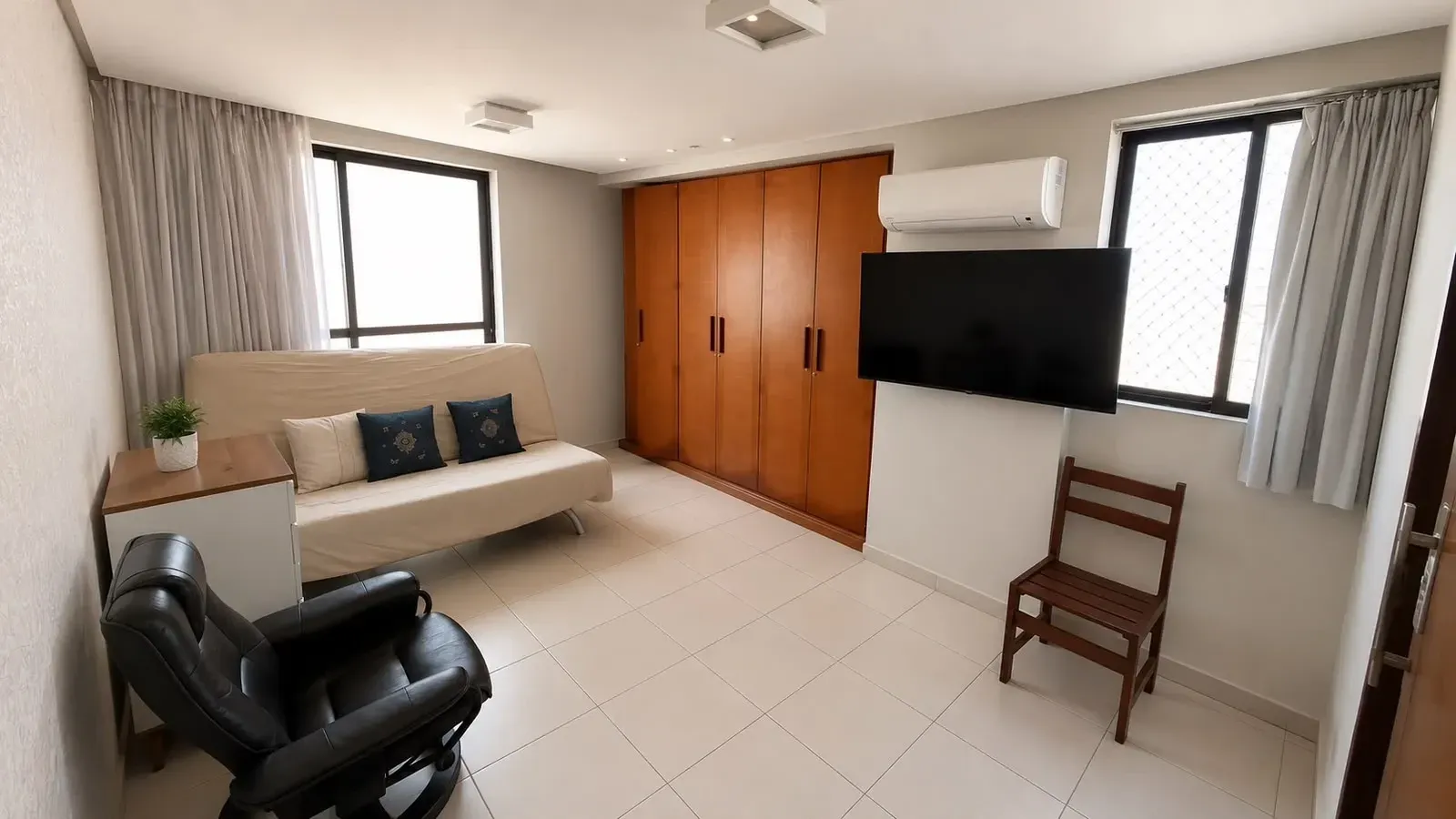Imagem Apartamento com 3 Quartos à Venda, 126,7 m² em Jardim Oceania - João Pessoa