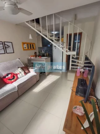 Imagem Sobrado 2 quartos, frente norte, condomínio fechado, ótima localização próximo ao Shopping