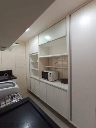 Imagem Apartamento para locação em Lauro de Freitas-BA, Buraquinho: 2 quartos, 1 suite, 2 salas, 1 banheiro, 1 vaga, 63m².