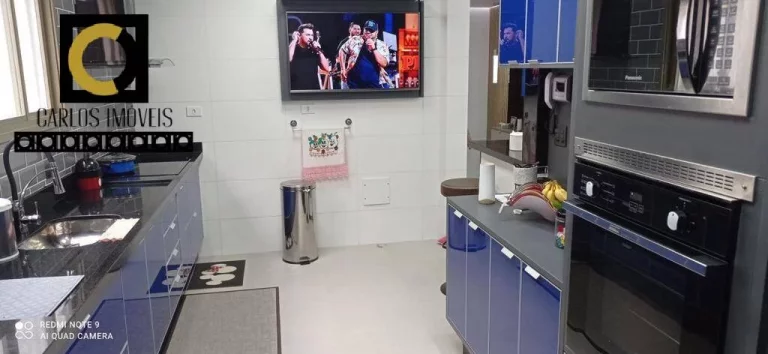 Imagem Maravilhosa casa sobreposta na ponta da praia à venda