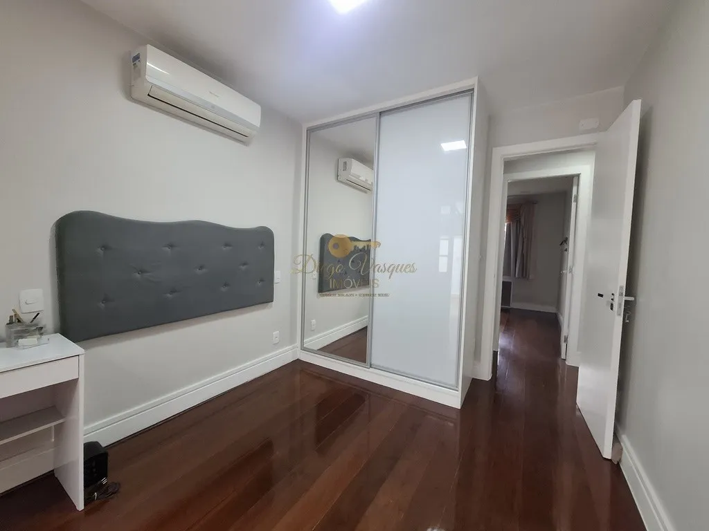 Imagem Casa em Condomínio para Venda em Teresópolis / RJ no bairro Green Valley