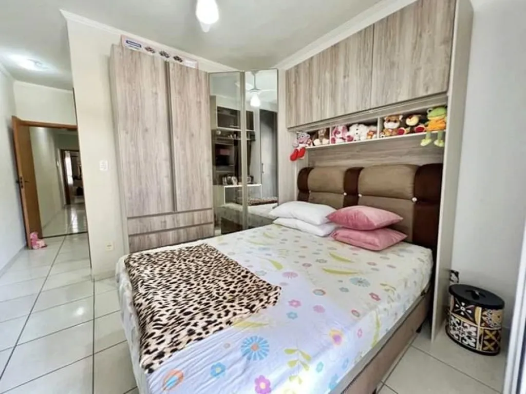 Imagem CASA COM 160,00 m² - AVIAÇÃO - PRAIA GRANDE SP