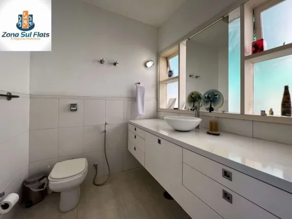 Imagem Casa Alto Padrão à Venda Na Granja Viana Com 6 Dormitórios Sendo 4 Suítes