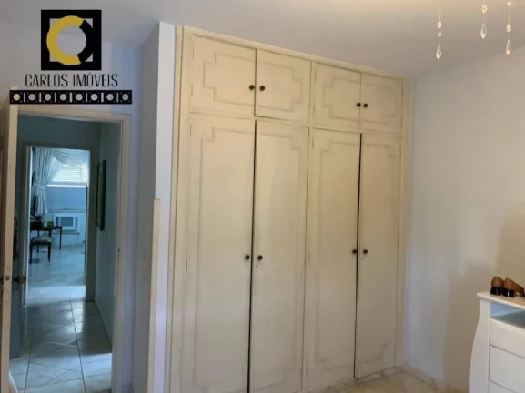 Imagem Apartamento de 3 dormitórios com 165m² no coração do Gonzaga, Santos