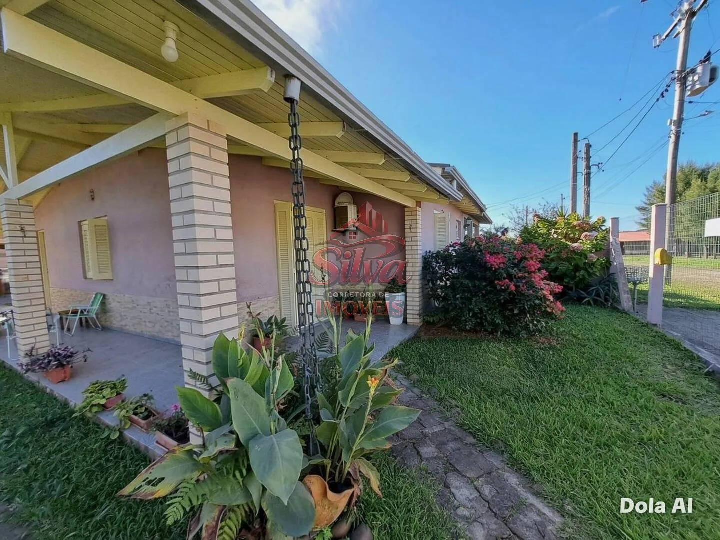 Imagem C304 | Casa com 2 Suítes e Anexo a 450 Metros do Mar