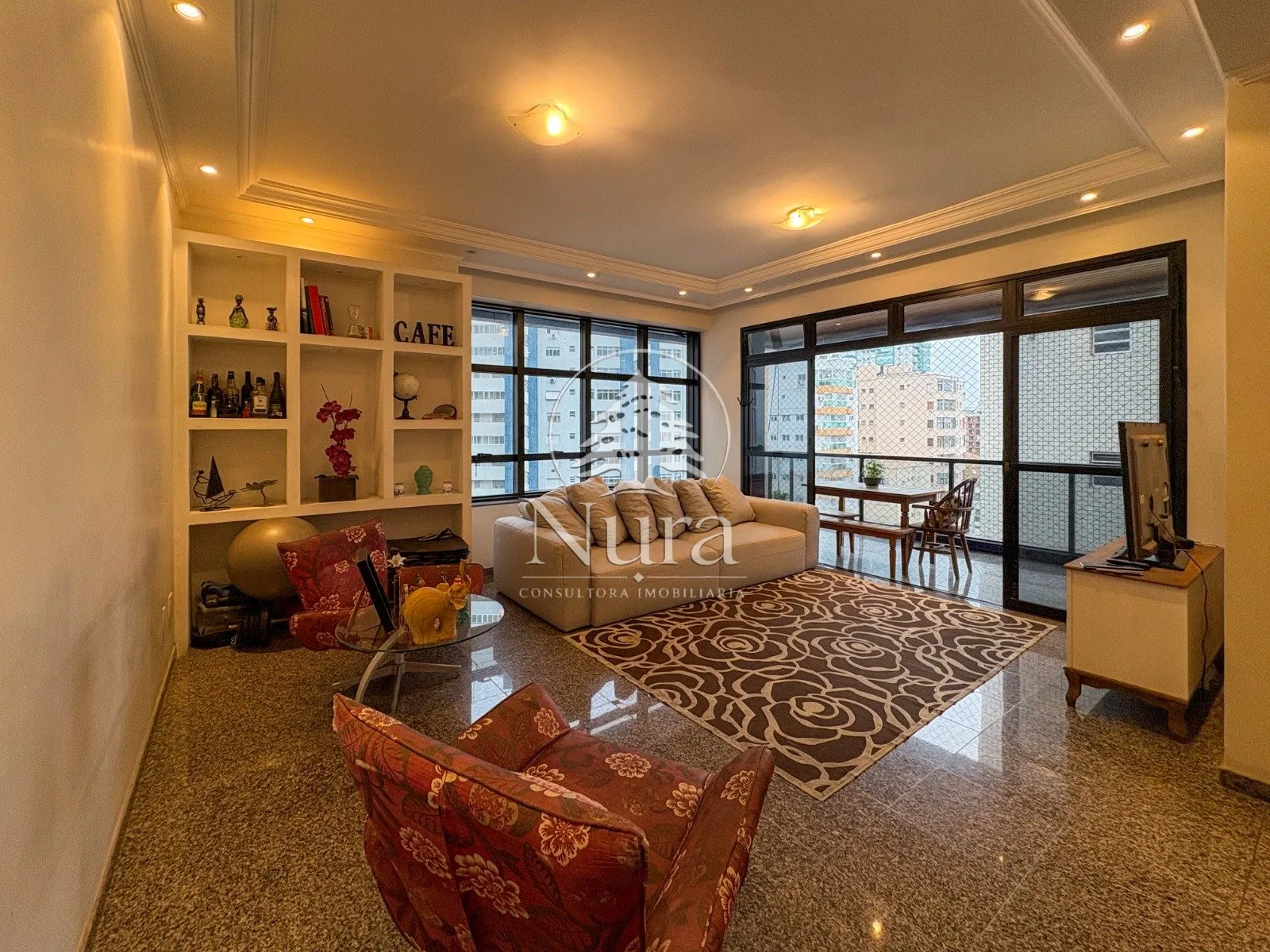 Imagem Apartamento de 3 quartos, 177m² no bairro Ponta da Praia, em Santos